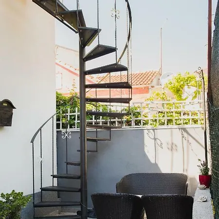 Ella * Rogoznica (Sibenik-Knin)